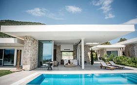 Varko Luxury Suites
