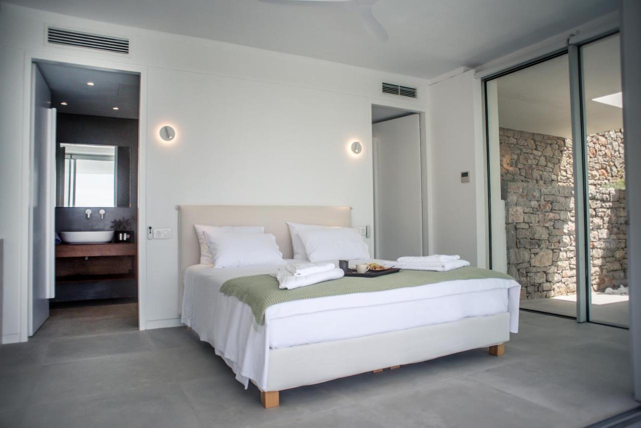 Varko Luxury Suites Palairos Exterior photo