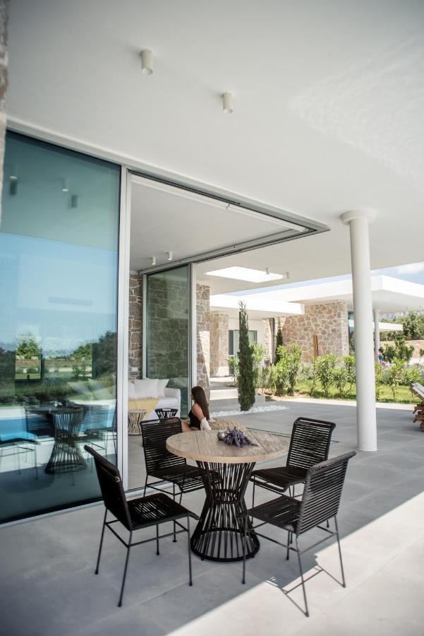 Varko Luxury Suites Palairos Exterior photo