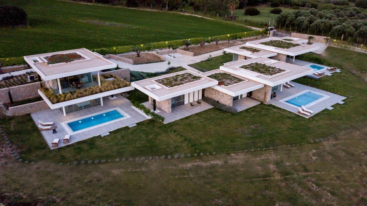 Varko Luxury Suites Palairos Exterior photo