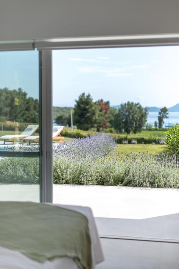 Varko Luxury Suites Palairos Exterior photo