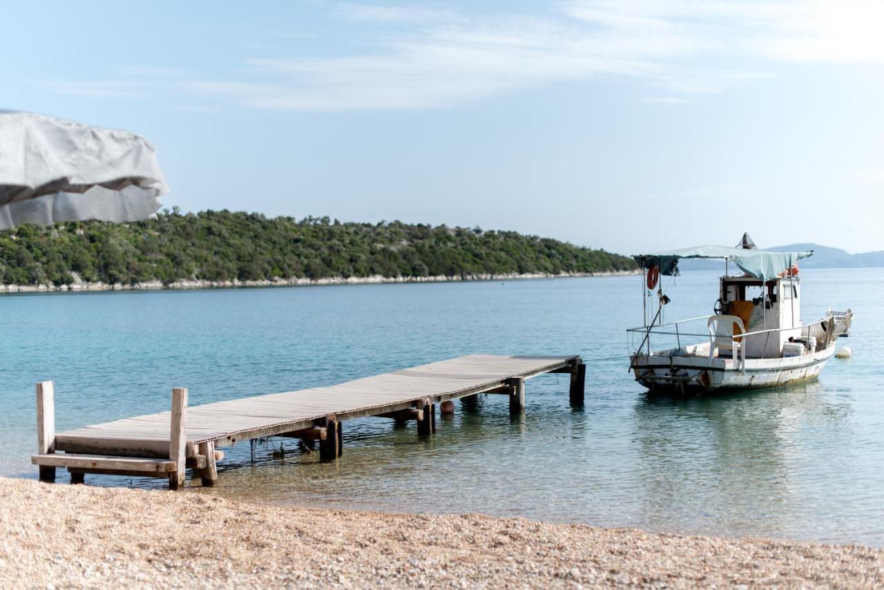 Varko Luxury Suites Palairos Exterior photo