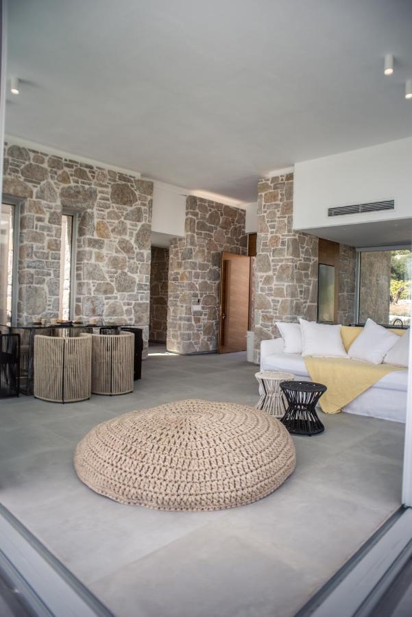 Varko Luxury Suites Palairos Exterior photo